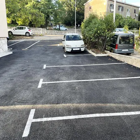 Apartment Cozy With Private Parking Rijeka